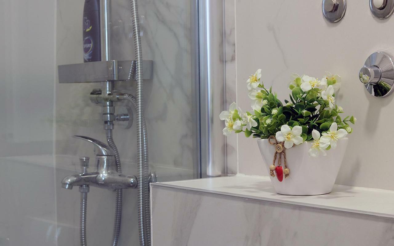 Apartman Tina Novi Sad Bagian luar foto