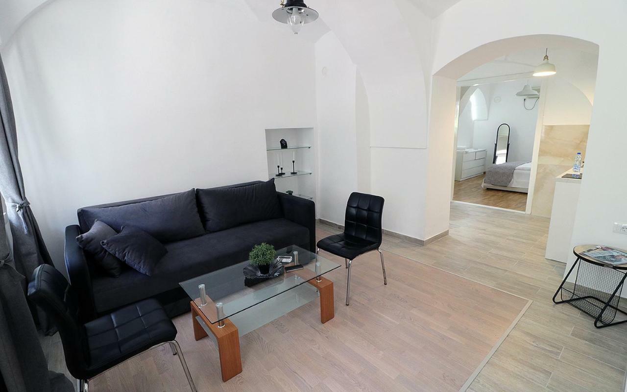 Apartman Tina Novi Sad Bagian luar foto